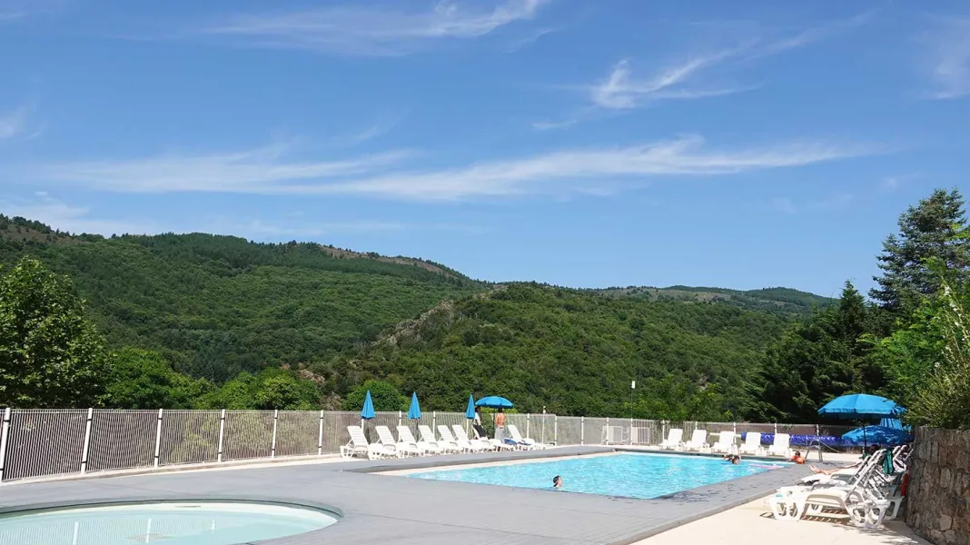 CAMPING LAC DE VILLEFORT (WELCOME CAMPING)