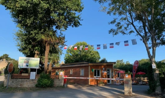 CAMPING LES OMBRAGES