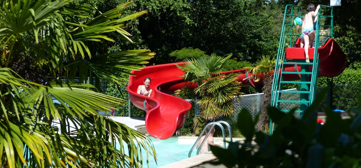 FLOWER CAMPING LE MARTINET ROUGE